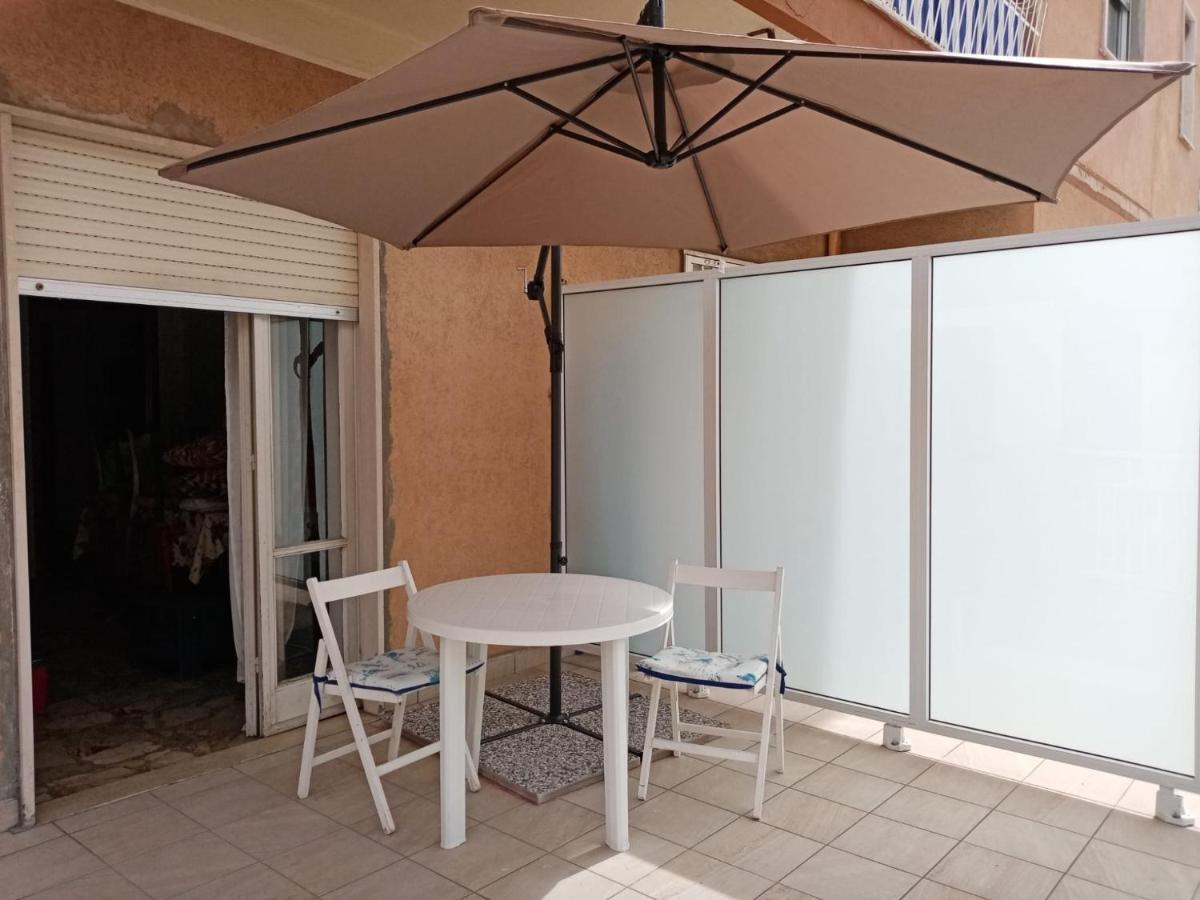 Casa Vacanza! A 50M Dal Mare! Bordighera Buitenkant foto